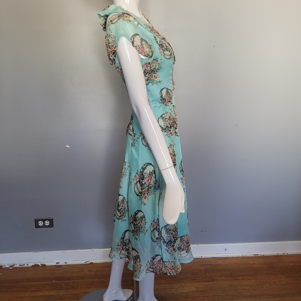 Collectif Violet Skull Chiffon Dress, GUC, Size 12 - Picture 3 of 10
